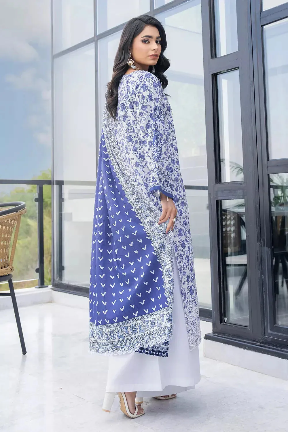3PC Embroidered Unstitched Lawn Suit KL-2814