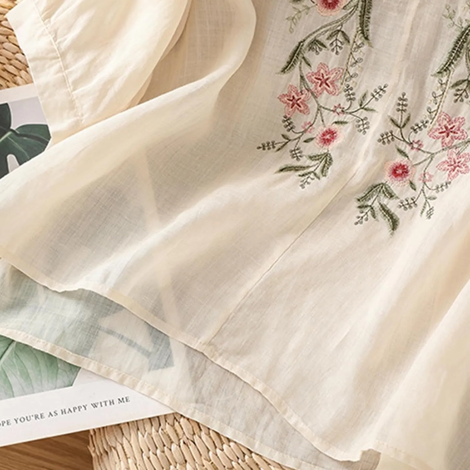 Linen Shirts for Women Summer Cotton Linen Floral Embroidered 3/4 Sleeve Tops Retro Boho Ethnic Peasant Tunic Tshirt