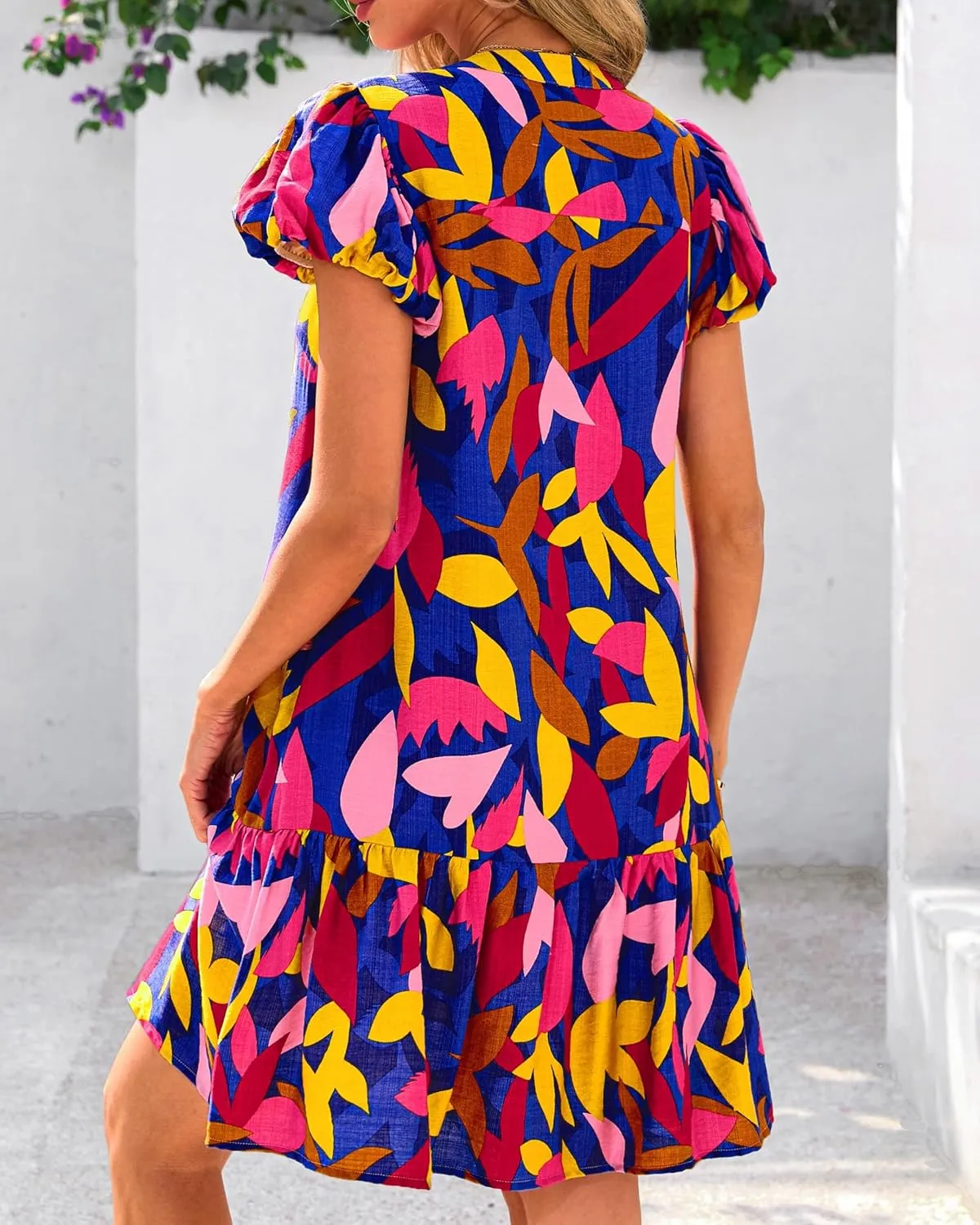 Melliflo Womens Summer Casual Mini Dresses V Neck Tiered Floral Print Boho Mini Babydoll Dress 2025 Beach Vacation Sundress
