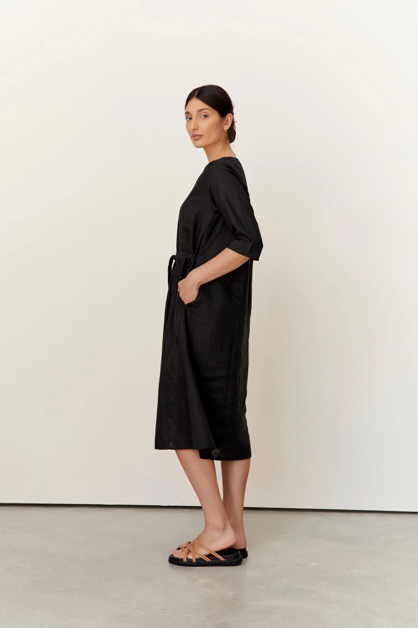 Nelle Linen Dress Black