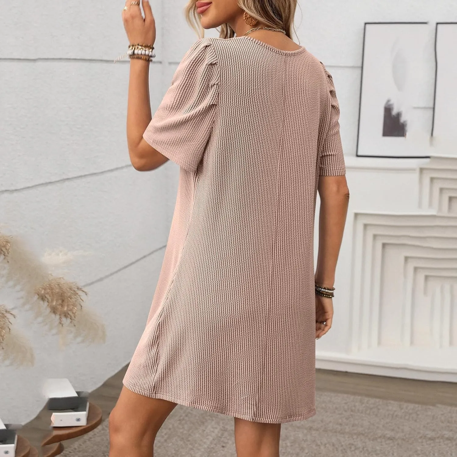 Summer Stripe Dresses for Women Casual Short Sleeve Loose Fit Crew Neck Dress Fashion Pleated Vacation Sundress